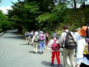 �ԂɋC�����i��