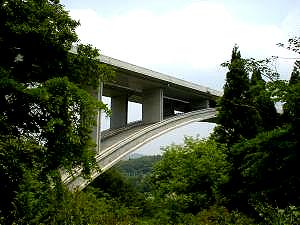 ��_�����̍��ˋ�